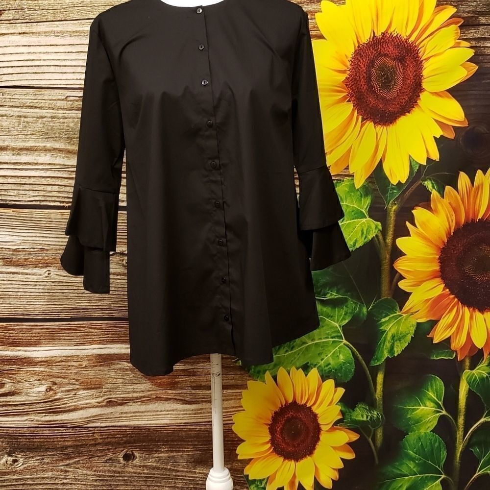 Isabella oliver maternity Caviar Black Blouse NWT